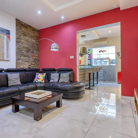 Sunlit Maisonette W / Private Terrace Rbt008 *