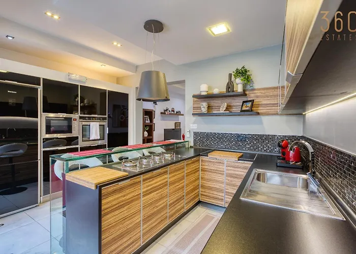 Sunlit Maisonette With Private Terrace & Bbq By 360 Estates Apartman *