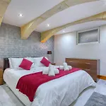 Sunlit Maisonette With Private Terrace & Bbq By 360 Estates דירה