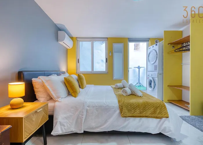 Sunlit Maisonette With Private Terrace & Bbq By 360 Estates Apartment Rabat