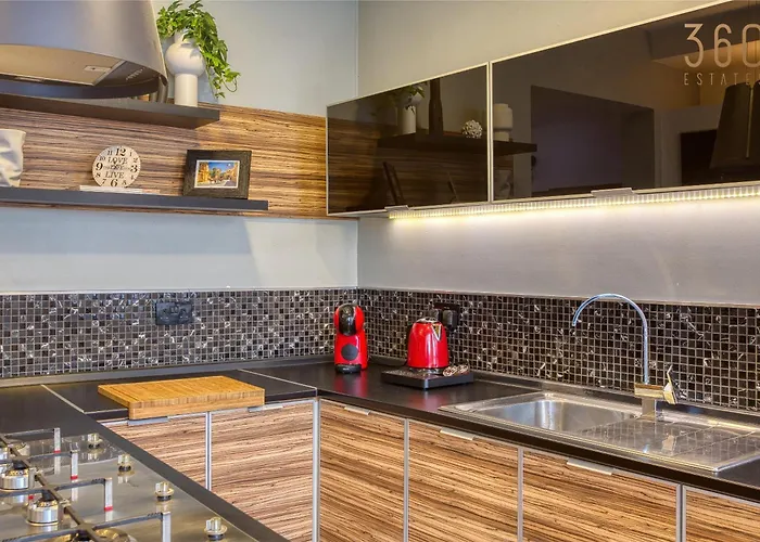 Sunlit Maisonette With Private Terrace & Bbq By 360 Estates * Rabat