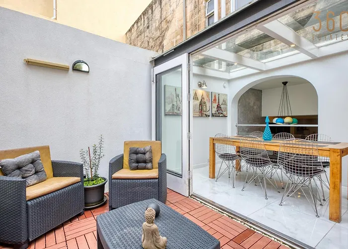 Sunlit Maisonette With Private Terrace & Bbq By 360 Estates Apartament Rabat